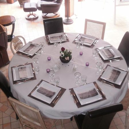 Moigny Le Jardin Des Roches B&B 외부 사진